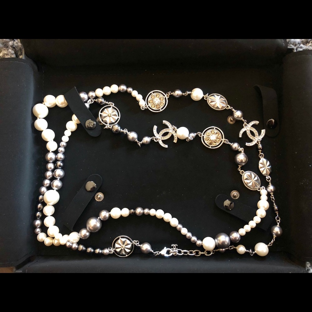 Chanel neckless